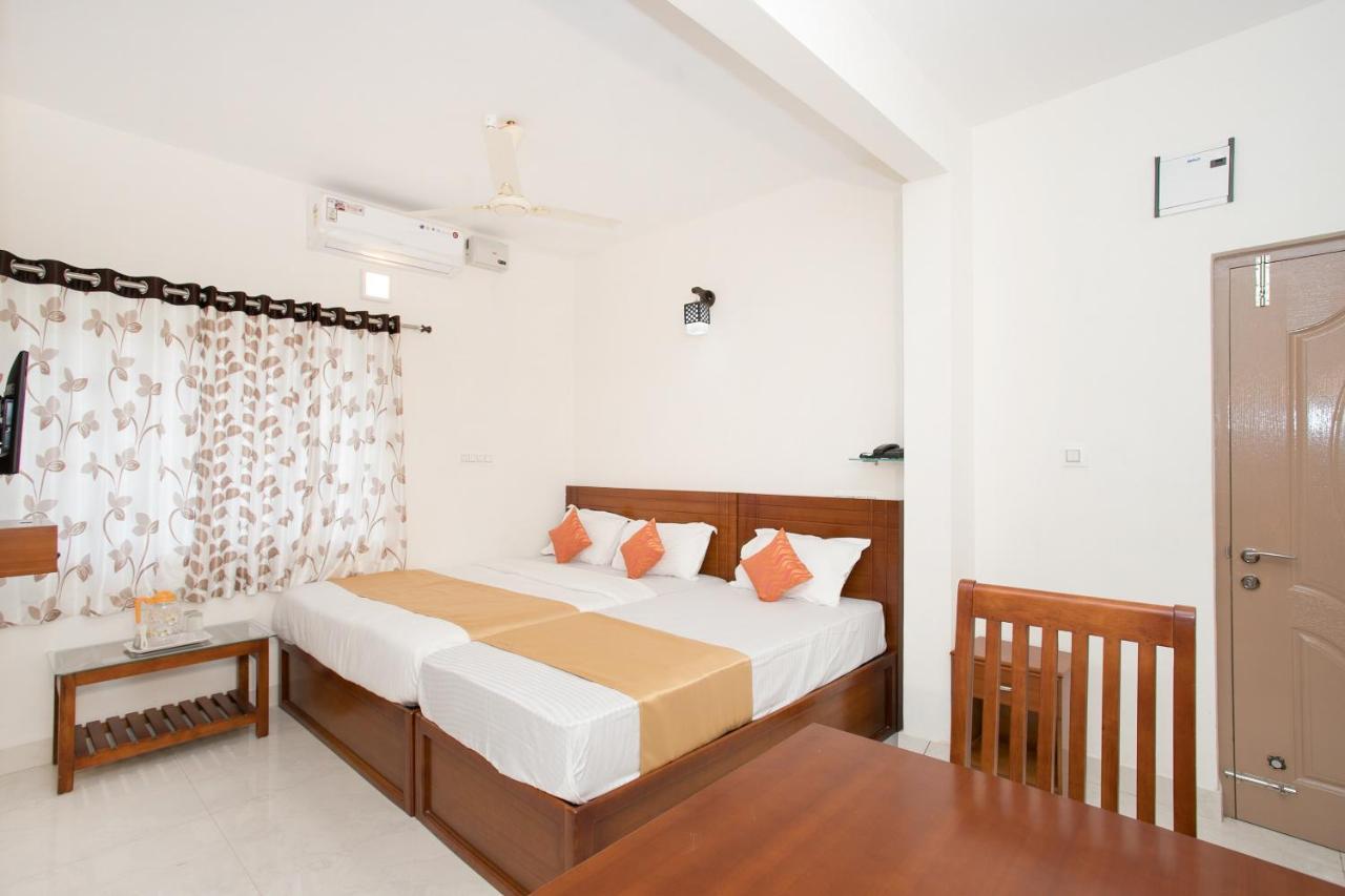Oyo 11097 Hotel Grand Arabian Bangalore Luaran gambar