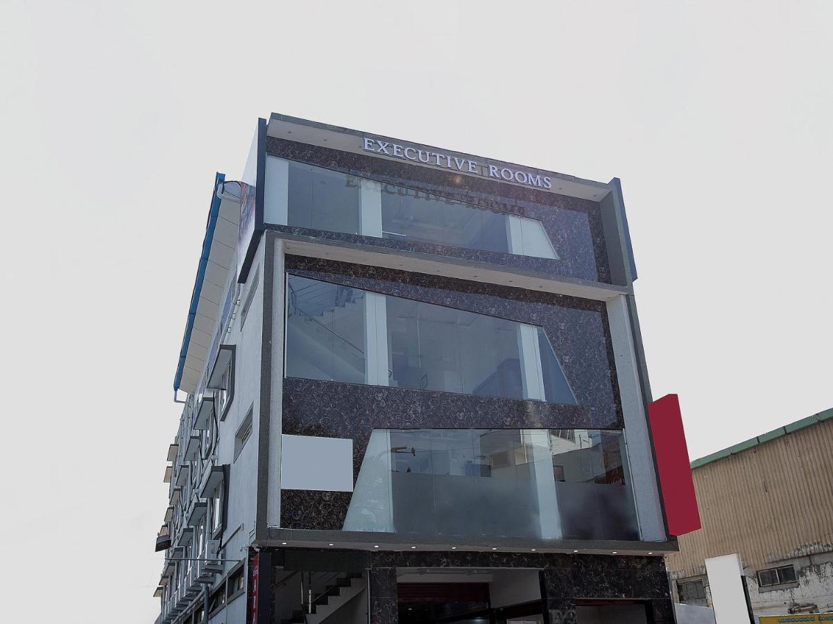 Oyo 11097 Hotel Grand Arabian Bangalore Luaran gambar
